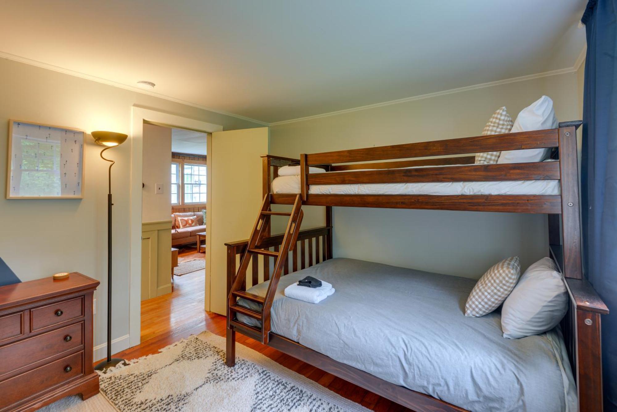 Birch House: Cozy Cabin 5 Min From Okemo لودلو المظهر الخارجي الصورة